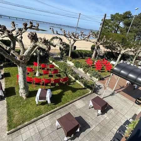 Hostal Restaurante Luz De Luna ビラノーバ・デ・アロウサ エクステリア 写真